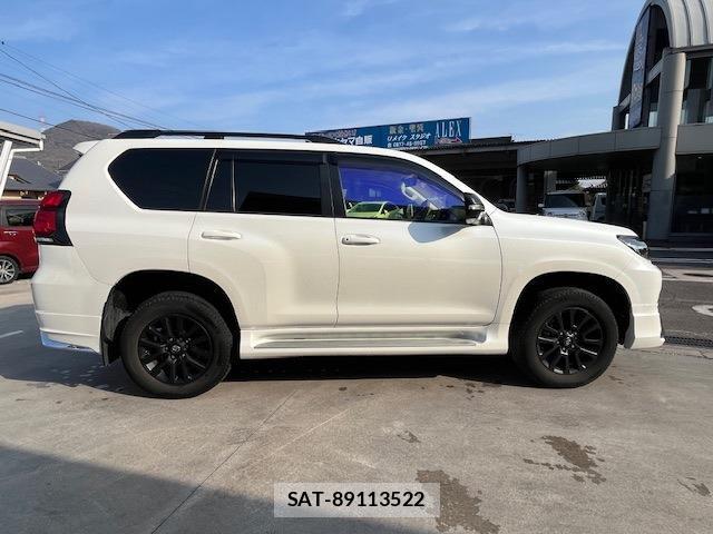 Toyota LAND CRUISER PRADO 2023-02 8221595-4