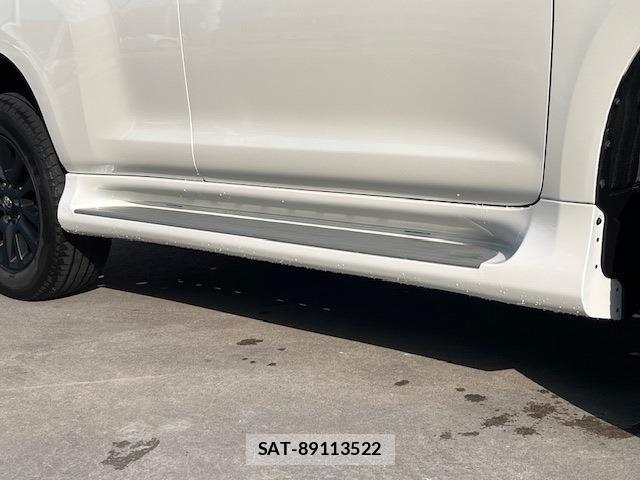 Toyota LAND CRUISER PRADO 2023-02 8221595-6