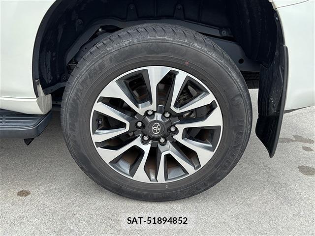 Toyota LAND CRUISER PRADO 2022-09 8221596-10