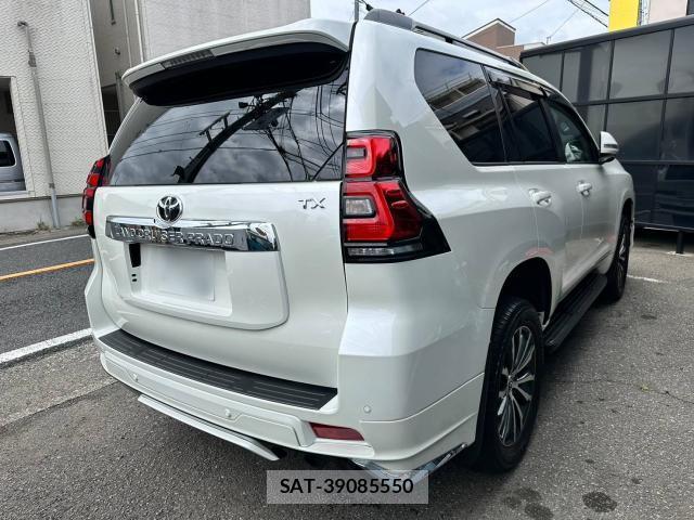 Toyota LAND CRUISER PRADO 2022-04 8221705-2