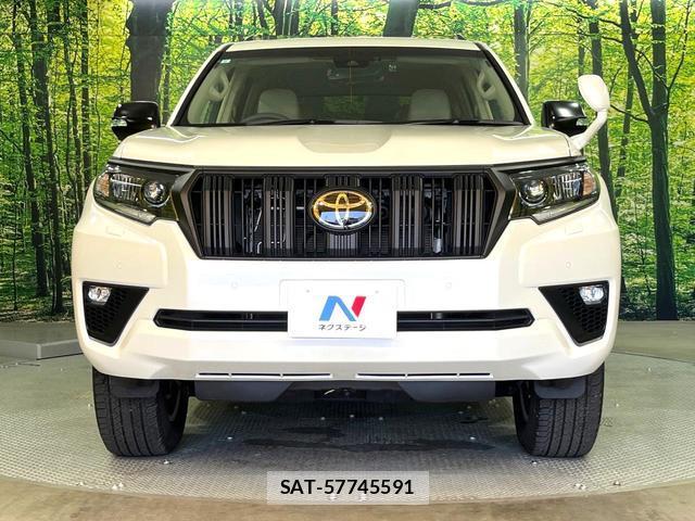 Toyota LAND CRUISER PRADO 2023-09 8222027-15