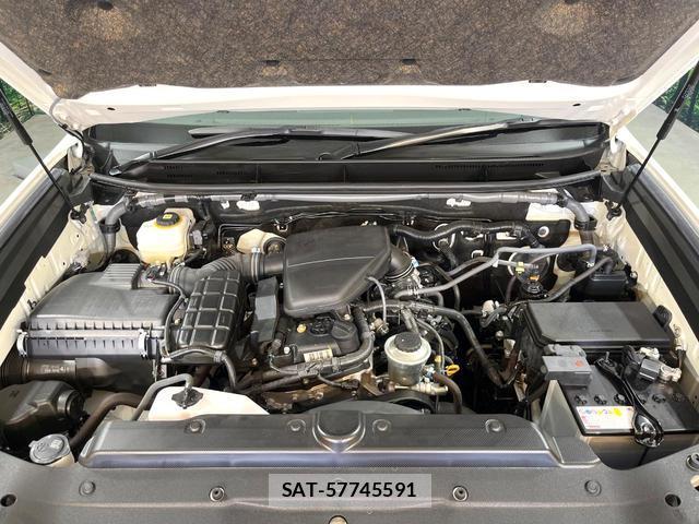 Toyota LAND CRUISER PRADO 2023-09 8222027-19