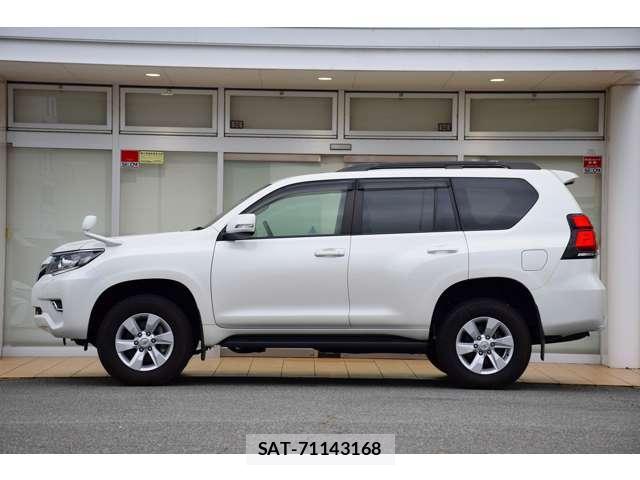 Toyota LAND CRUISER PRADO 2023-03 8223215-10