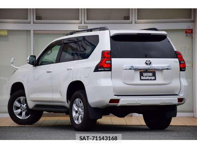 Toyota LAND CRUISER PRADO 2023-03 8223215-15