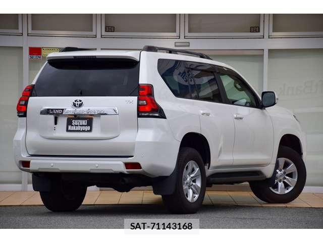 Toyota LAND CRUISER PRADO 2023-03 8223215-16
