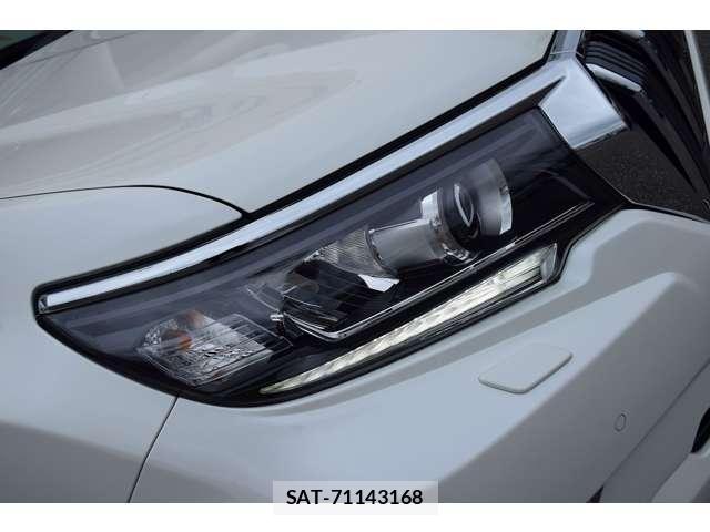 Toyota LAND CRUISER PRADO 2023-03 8223215-4