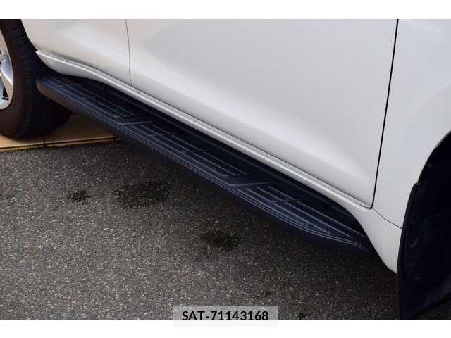 Toyota LAND CRUISER PRADO 2023-03 8223215-7