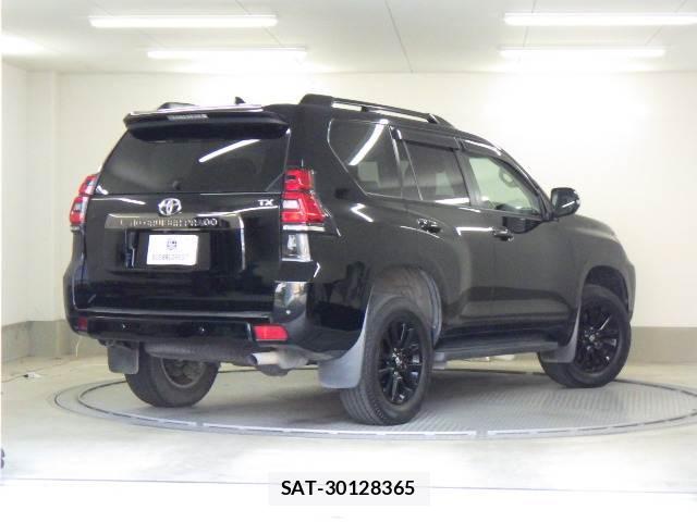 Toyota LAND CRUISER PRADO 2021-12 8223931-1