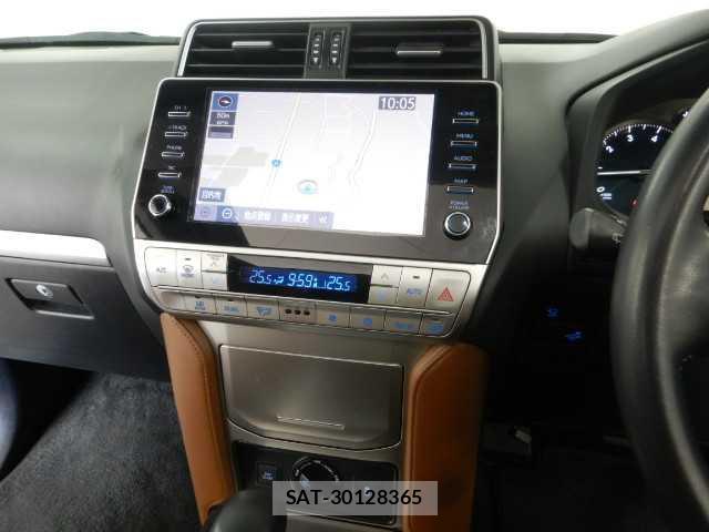 Toyota LAND CRUISER PRADO 2021-12 8223931-6