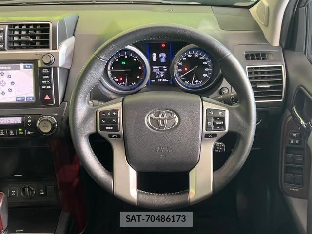 Toyota LAND CRUISER PRADO 2015-08 8224203-11