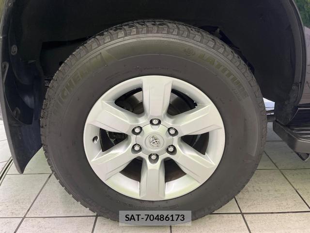 Toyota LAND CRUISER PRADO 2015-08 8224203-13
