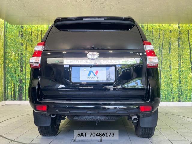 Toyota LAND CRUISER PRADO 2015-08 8224203-15