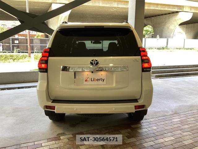 Toyota LAND CRUISER PRADO 2022-07 8224515-15
