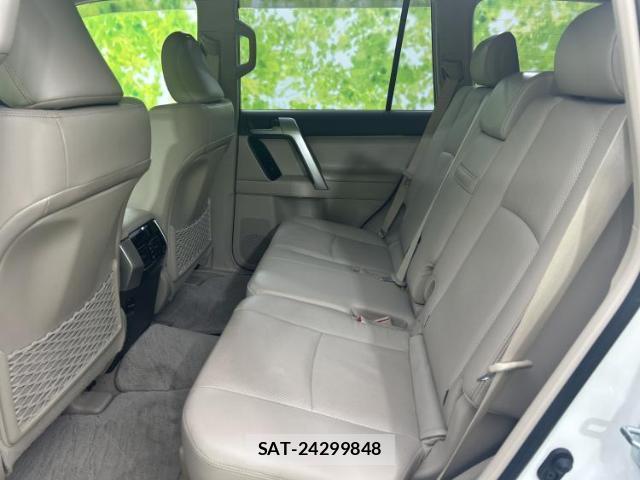 Toyota LAND CRUISER PRADO 2023-09 8225177-7