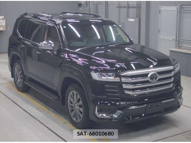 Toyota LAND CRUISER 2023-09 8216957-2