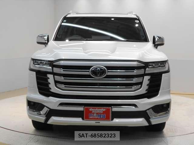 Toyota LAND CRUISER 2023-08 8218139-17