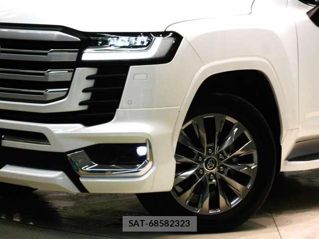 Toyota LAND CRUISER 2023-08 8218139-3