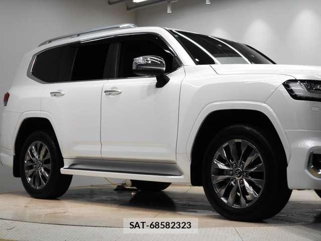 Toyota LAND CRUISER 2023-08 8218139-9