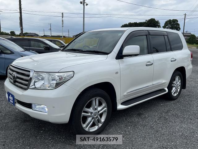 Toyota LAND CRUISER 2011-07 8218306-13