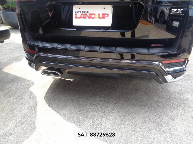 Toyota LAND CRUISER 2025-07 8220520-3
