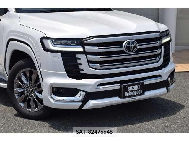 Toyota LAND CRUISER 2024-03 8223212-3