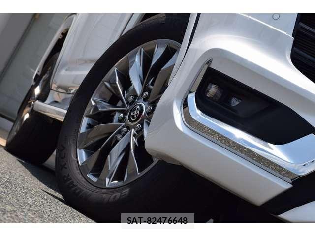Toyota LAND CRUISER 2024-03 8223212-6