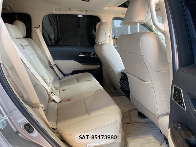 Toyota LAND CRUISER 2025-04 8224309-13