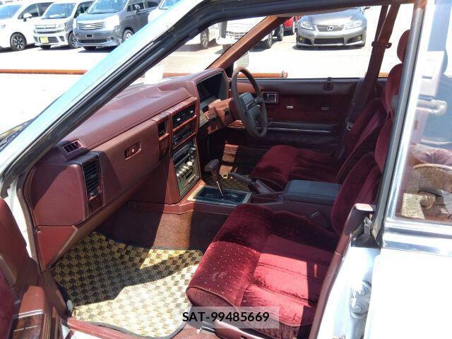 Nissan LAUREL 1986-06 8223070-2
