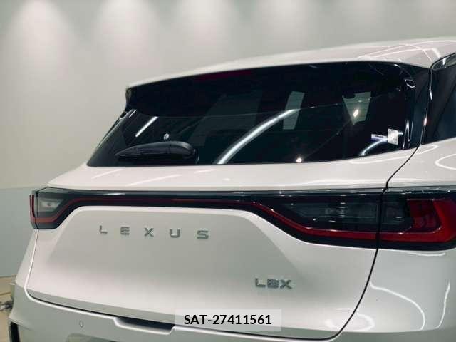 Lexus LBX 2024-02 8218160-13