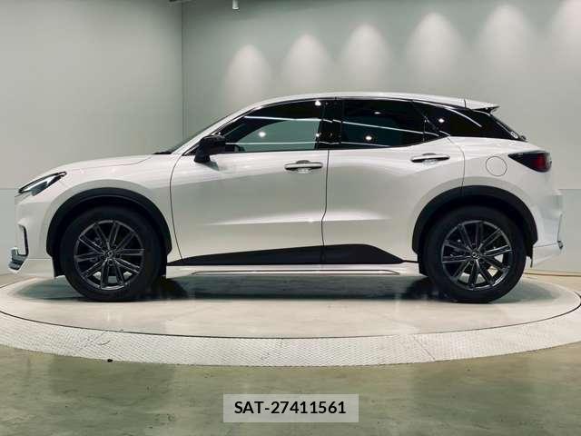 Lexus LBX 2024-02 8218160-8