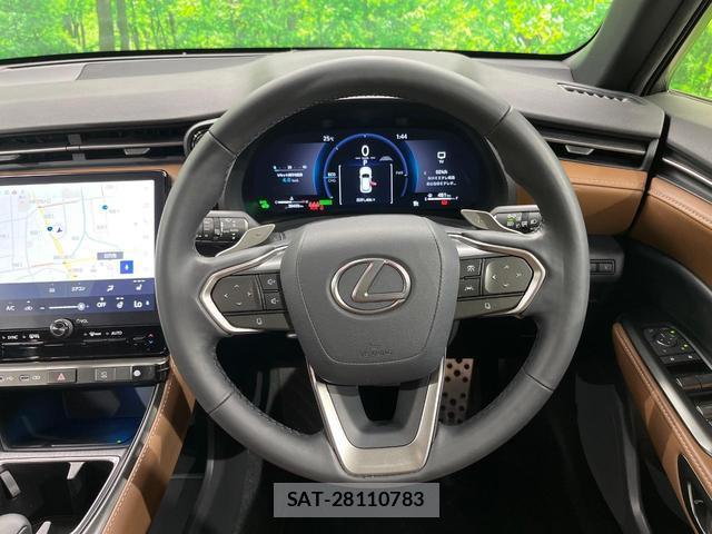 Lexus LBX 2024-08 8219107-10