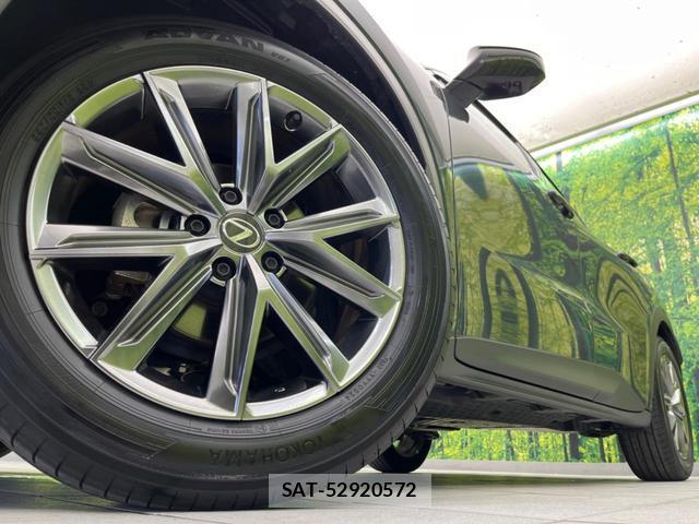 Lexus LBX 2024-03 8221149-12