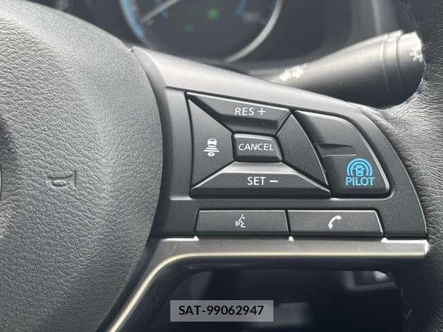 Nissan LEAF 2022-01 8216579-6
