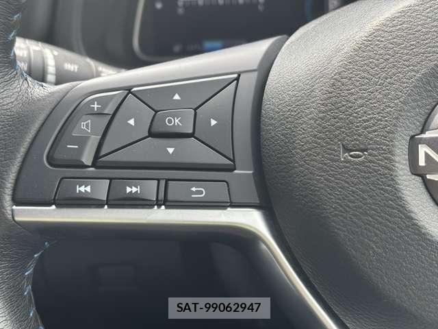Nissan LEAF 2022-01 8216579-7