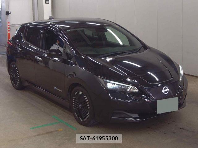 Nissan LEAF 2023-01 8221427-3
