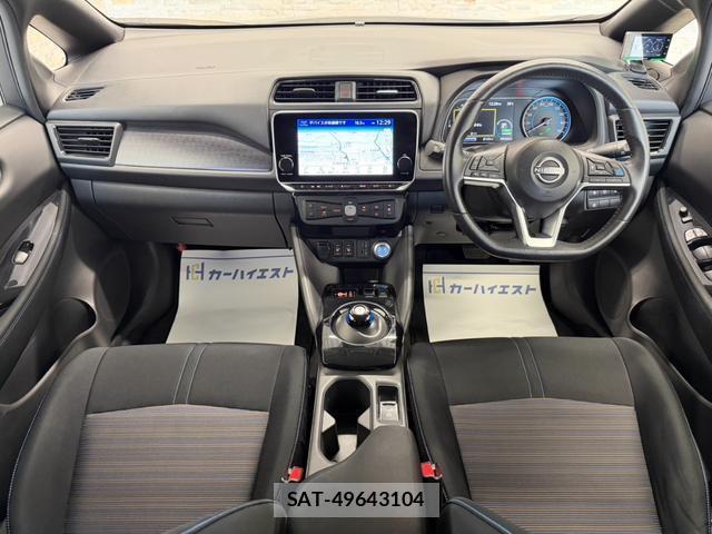 Nissan LEAF 2022-07 8224364-15