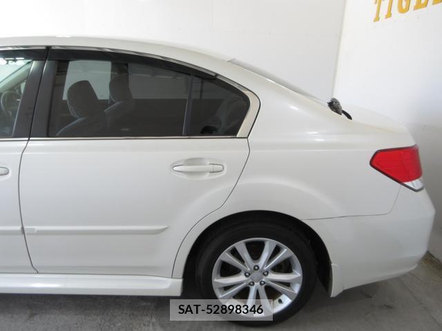 Subaru LEGACY B4 2012-06 8224182-5
