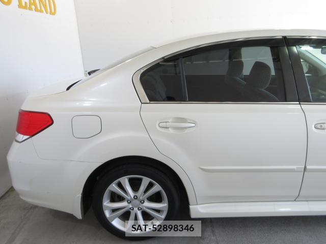 Subaru LEGACY B4 2012-06 8224182-9