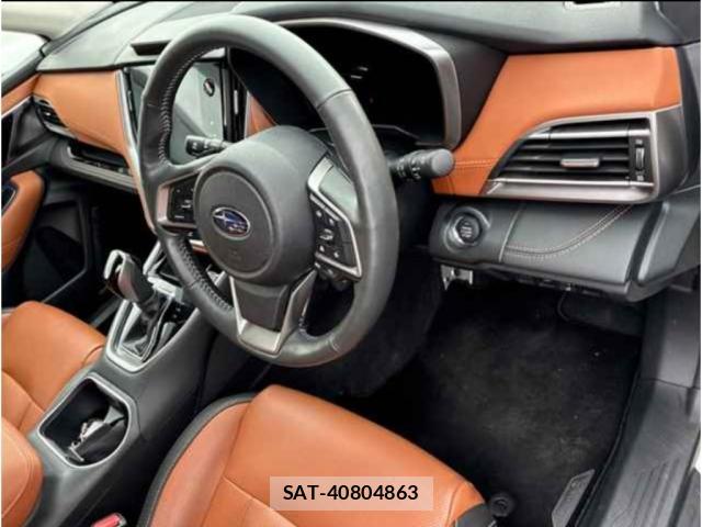 Subaru OUTBACK 2022-01 8216407-2