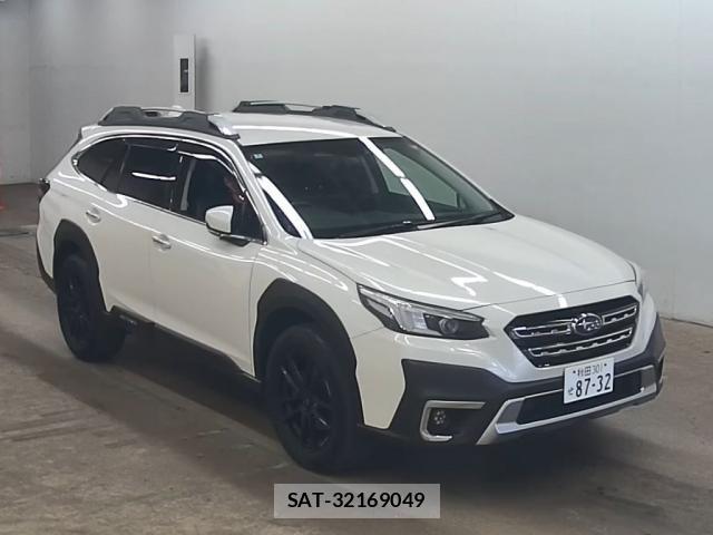 Subaru OUTBACK 2022-02 8217499-3