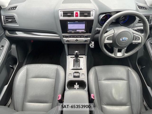 Subaru OUTBACK 2015-10 8220782-1