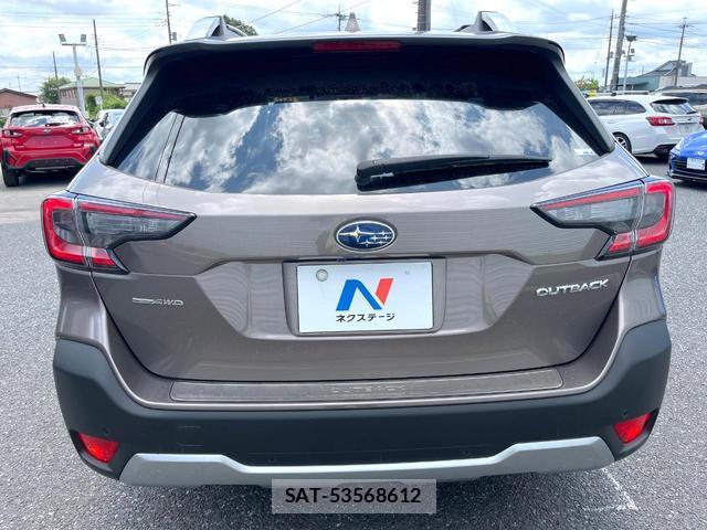 Subaru OUTBACK 2021-12 8221125-14