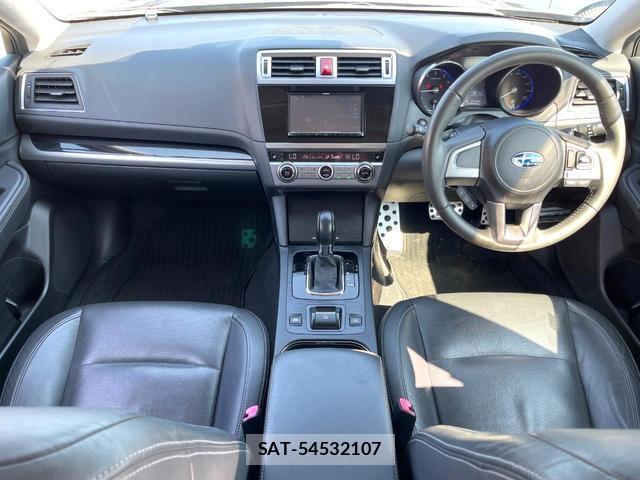 Subaru OUTBACK 2015-03 8221126-1