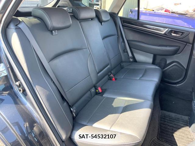 Subaru OUTBACK 2015-03 8221126-10