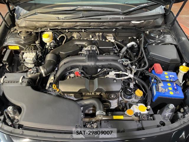 Subaru OUTBACK 2017-10 8223397-17
