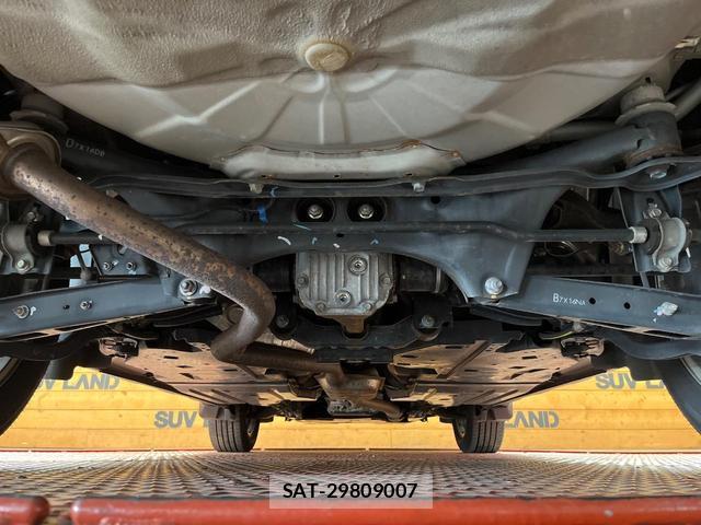 Subaru OUTBACK 2017-10 8223397-18