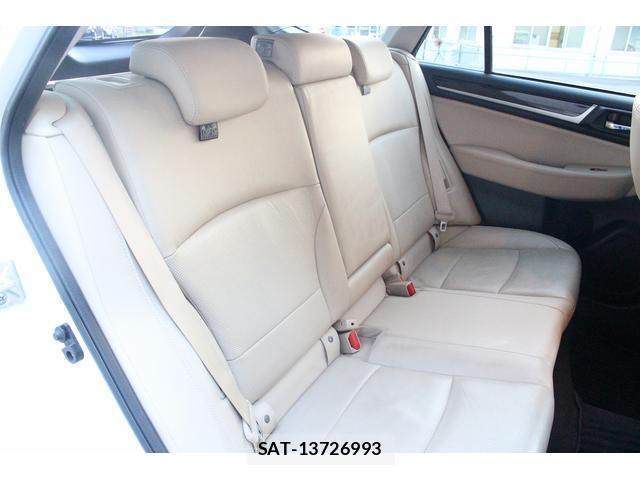 Subaru OUTBACK 2015-12 8223693-7