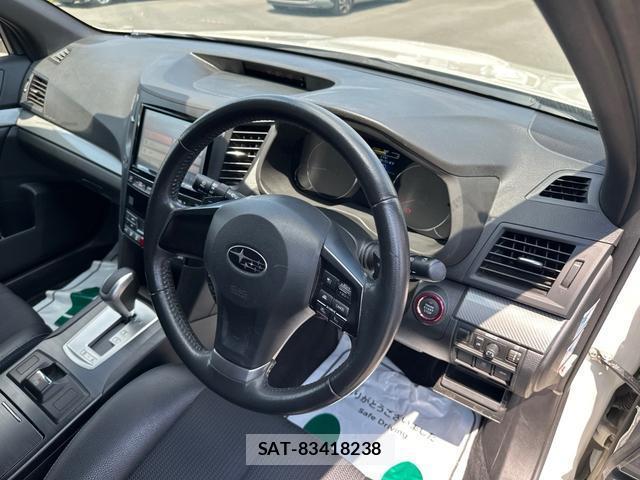 Subaru LEGACY TOURING WAGON 2014-02 8218423-9