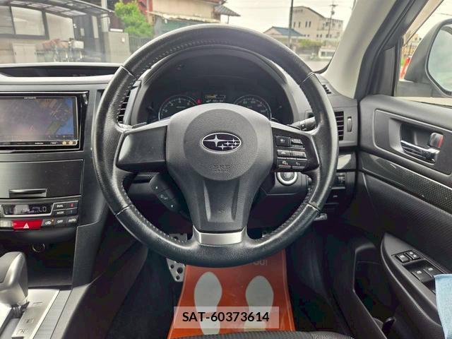 Subaru LEGACY TOURING WAGON 2013-09 8223407-18