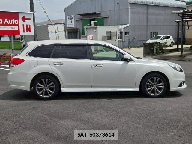 Subaru LEGACY TOURING WAGON 2013-09 8223407-2